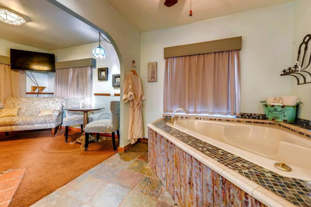 Cliff House Lodge And Hot Tub Cottages Morrison Exteriér fotografie